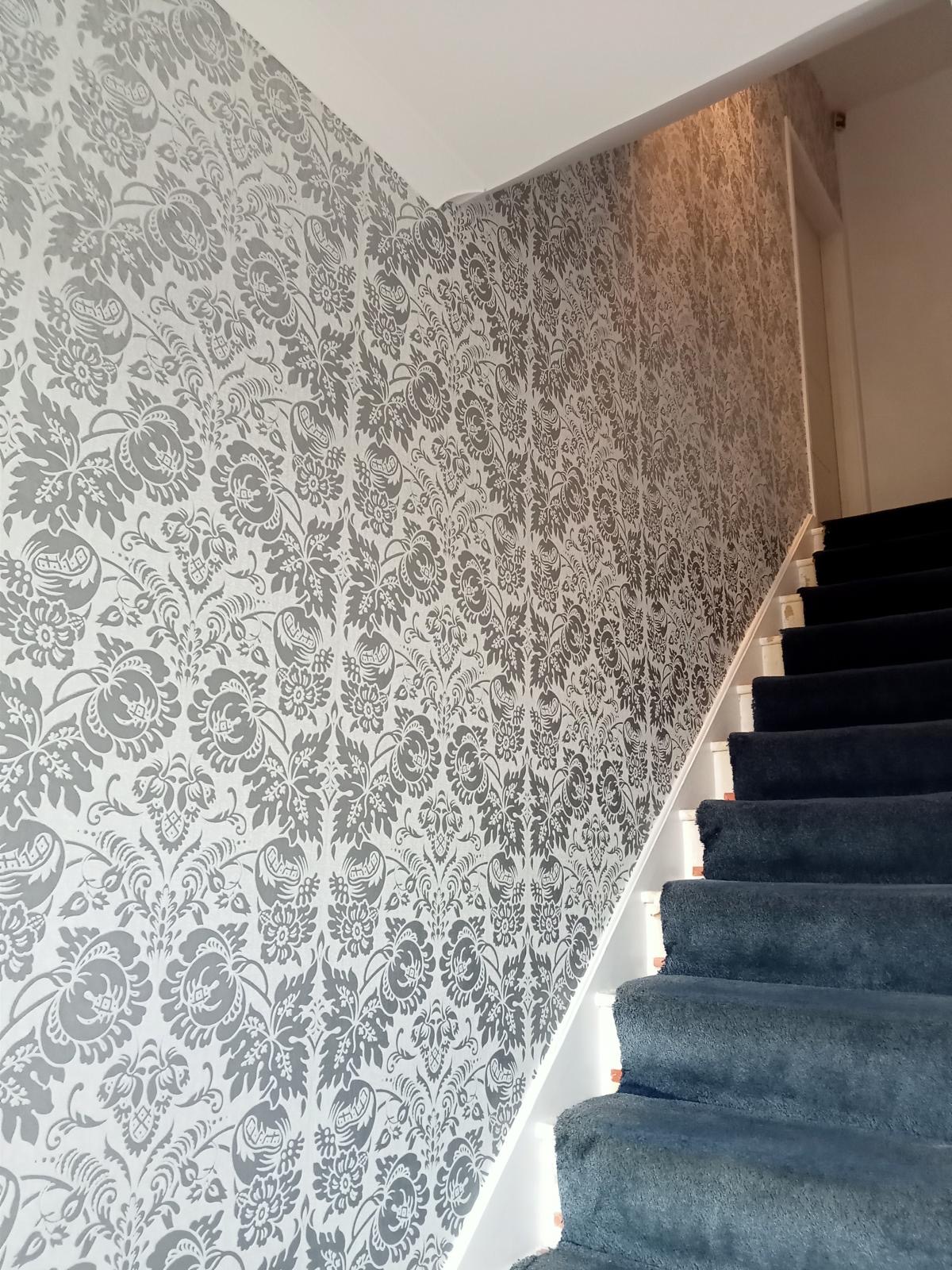 wallpaper hanging Colindale, NW9